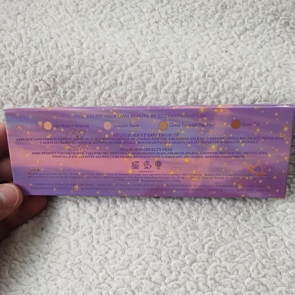 Eye Shadow Pallet - Picture 3 of 3